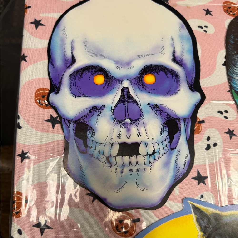Vintage Halloween cardboard cutout skull Dracula cat lot - Picture 2 of 5